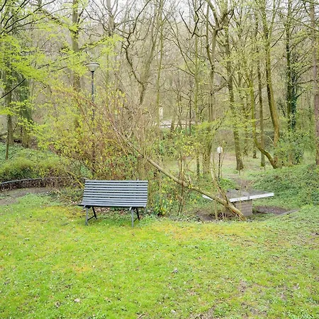 Spacious Group Getaway With Garden, Cleaning Included * Ulestraten